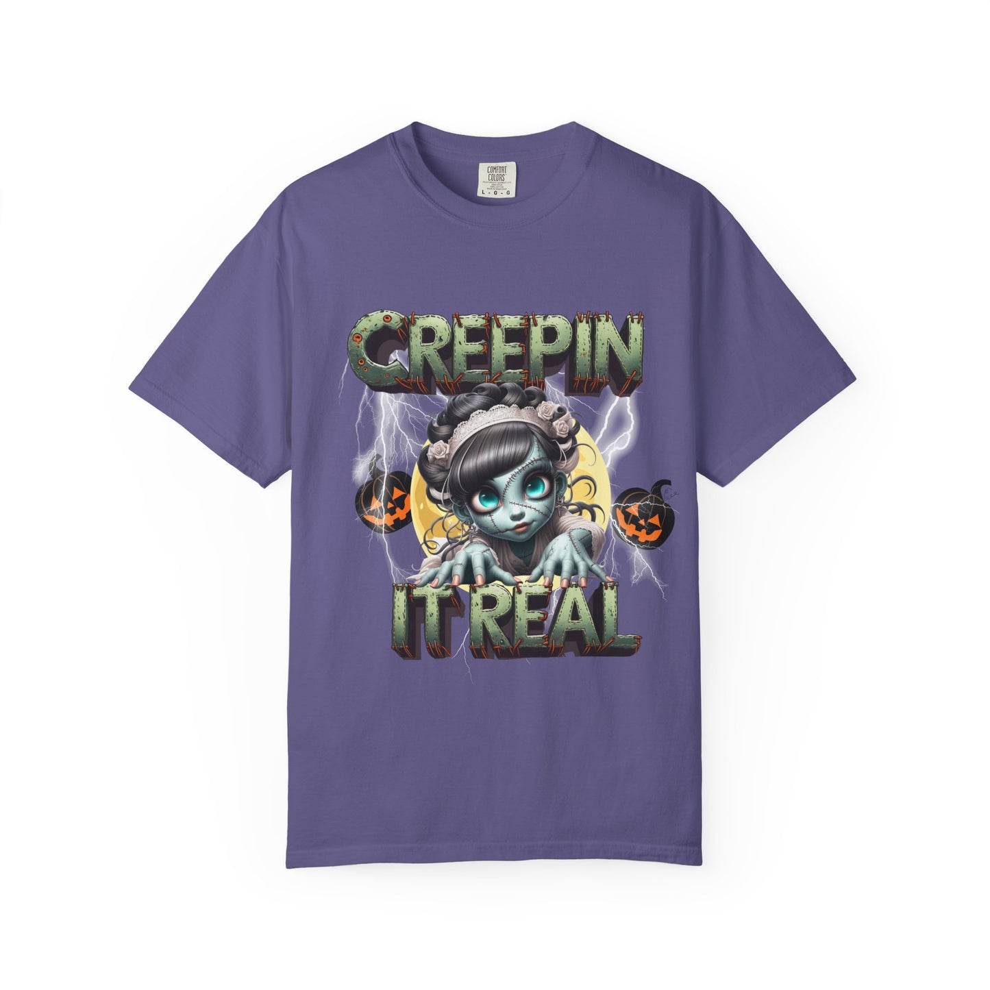 Creepin' It Real Halloween T-shirt, Unisex Graphic Tee, Spooky Fun Apparel, Perfect for Halloween, Ghost Lovers, Trick-or-Treating