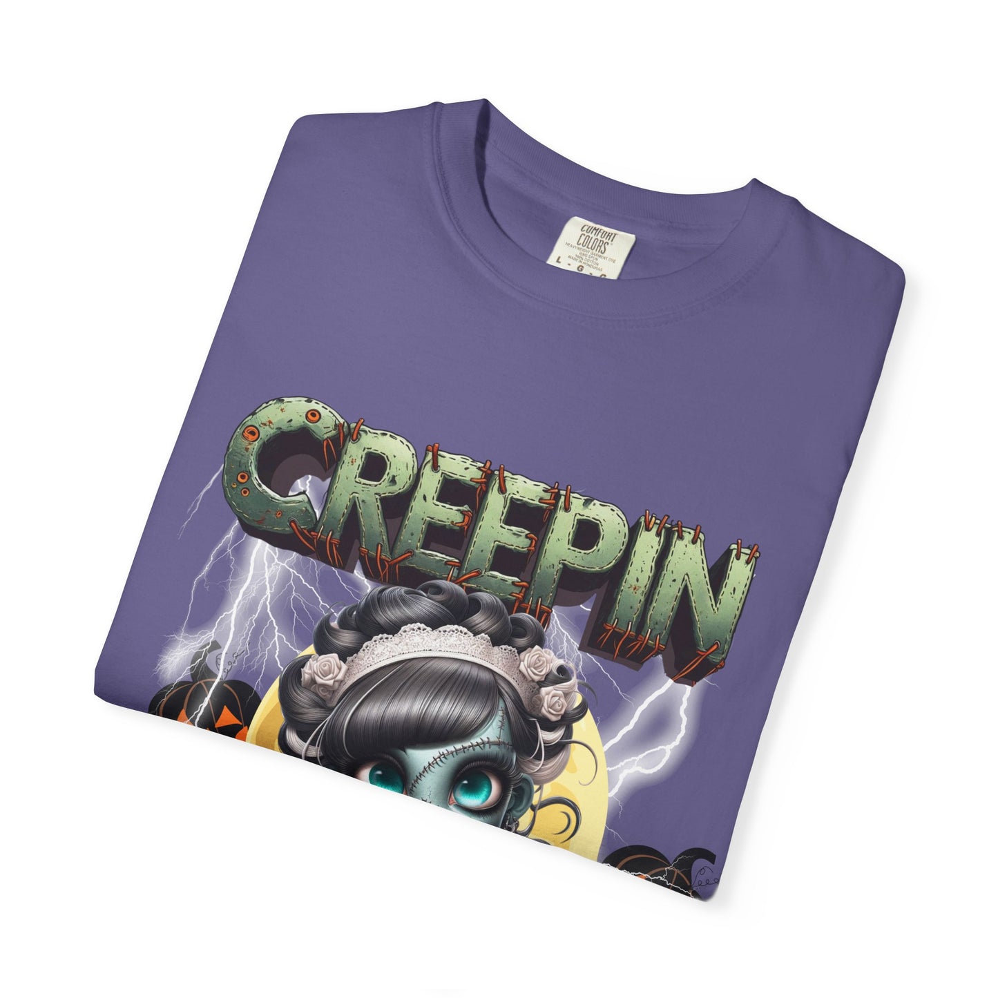 Creepin' It Real Halloween T-shirt, Unisex Graphic Tee, Spooky Fun Apparel, Perfect for Halloween, Ghost Lovers, Trick-or-Treating